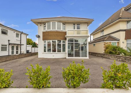 Southbourne Overcliff Drive, 4 Bed Detached House