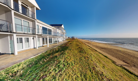 The Breakwaters, 2 Bed Sea View Apartment
