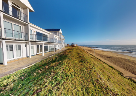 The Breakwaters, 2 Bed Sea View Apartment