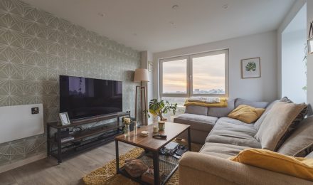 2 Bed Flat. The Observatory, Park Road. Poole BH15