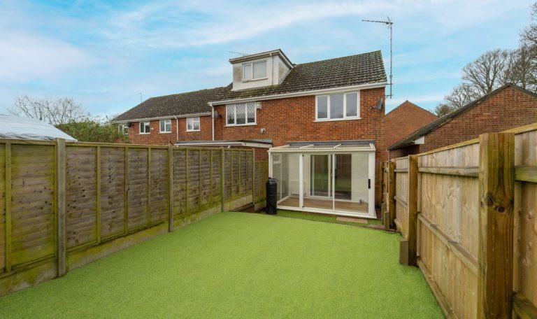 Rosehill Drive, Bransgore, Christchurch, BH23 8NR